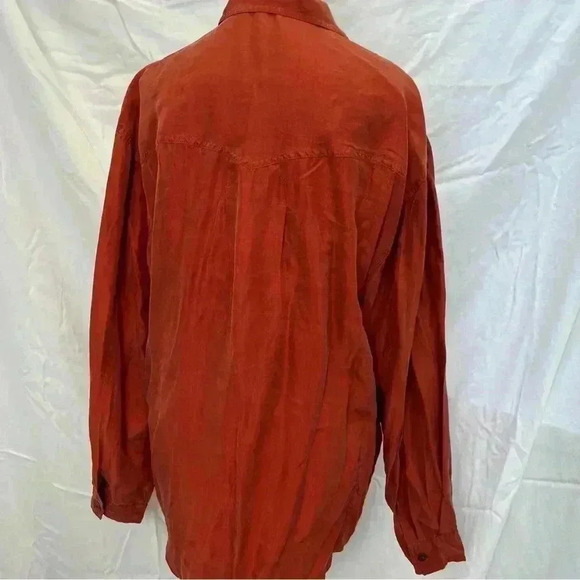 *Rare* 80’s/90’s Vintage Express silk burnt orange blouse. - Picture 7 of 12